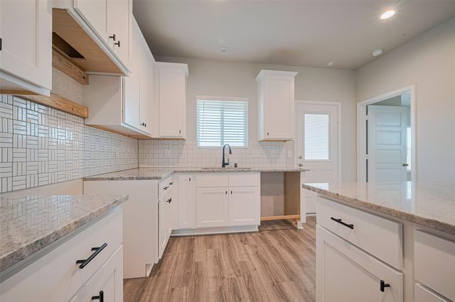 340 Stone Placa Trail, Brookshire, TX 77423