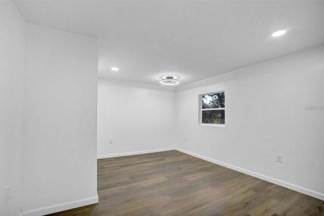 414 MONROE LANE, Haines City, FL 33844