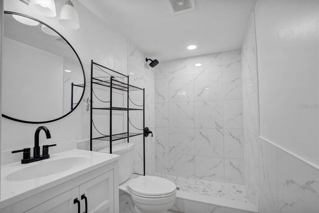 414 MONROE LANE, Haines City, FL 33844