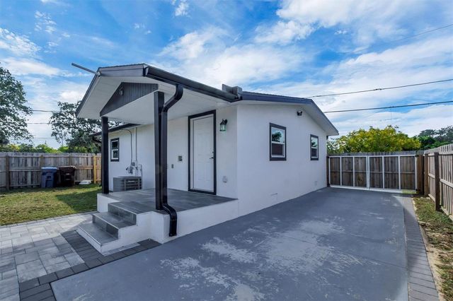 414 MONROE LANE, Haines City, FL 33844