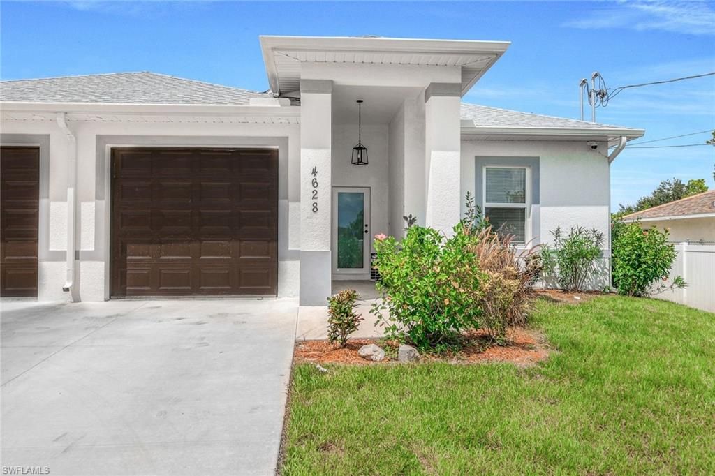 4628-4630 Douglas LN 4628, LEHIGH ACRES, FL 33973 — photo 3