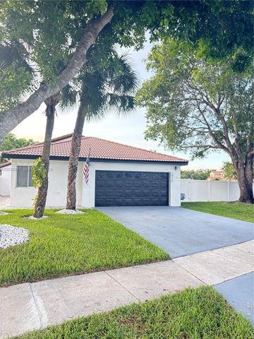 1970 NW 178th Terrace 1, Pembroke Pines, FL 33029