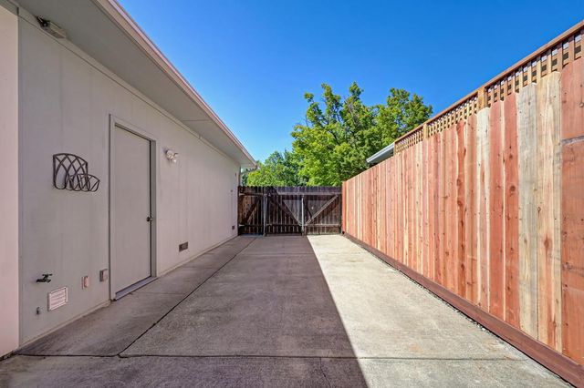 4608 Sagar Ave, Sacramento, CA 95821