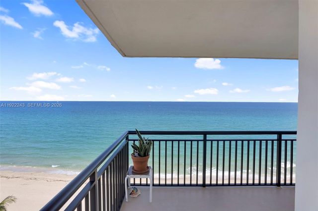 1149 Hillsboro Mile 1011 1011, Hillsboro Beach, FL 33062