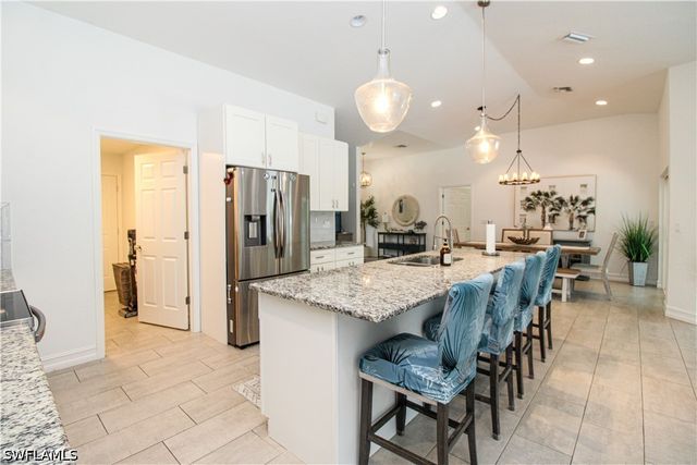 721 Logan BLVD S, Naples, FL 34119