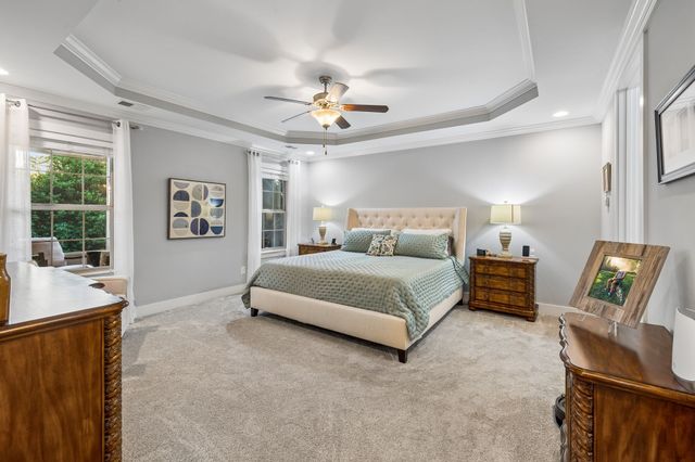1021 Baxter Ln, Gallatin, TN 37066