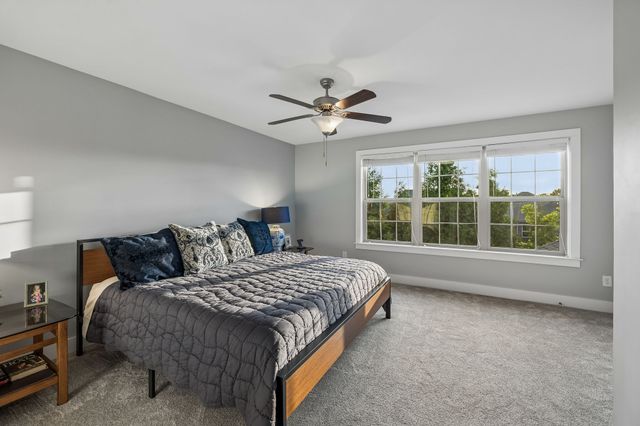 1021 Baxter Ln, Gallatin, TN 37066