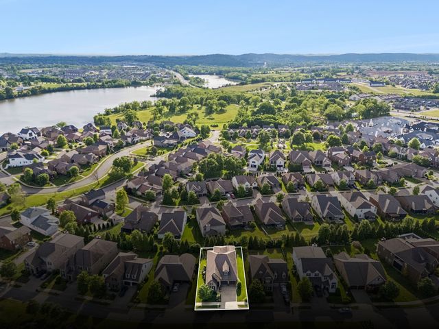 1021 Baxter Ln, Gallatin, TN 37066