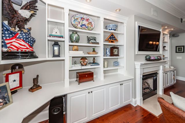 283 S Plaza Court 8, Mount Pleasant, SC 29464