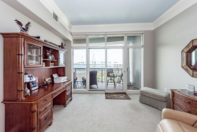 283 S Plaza Court 8, Mount Pleasant, SC 29464