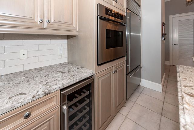 283 S Plaza Court 8, Mount Pleasant, SC 29464