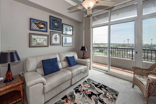 283 S Plaza Court 8, Mount Pleasant, SC 29464