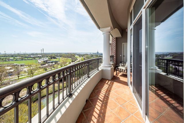 283 S Plaza Court 8, Mount Pleasant, SC 29464