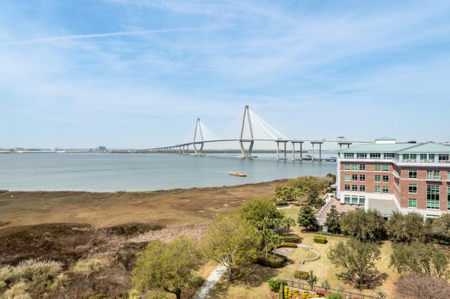 283 S Plaza Court 8, Mount Pleasant, SC 29464