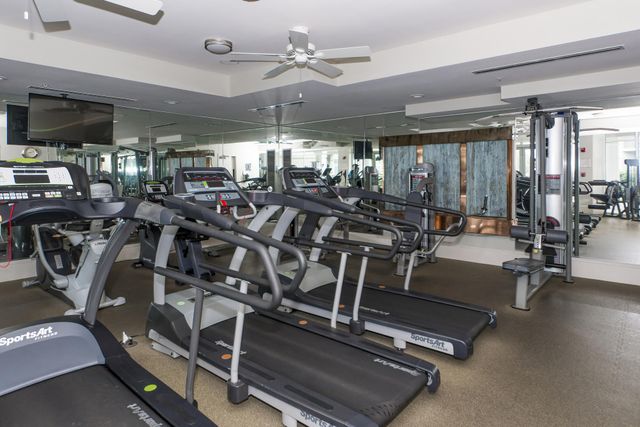 283 S Plaza Court 8, Mount Pleasant, SC 29464