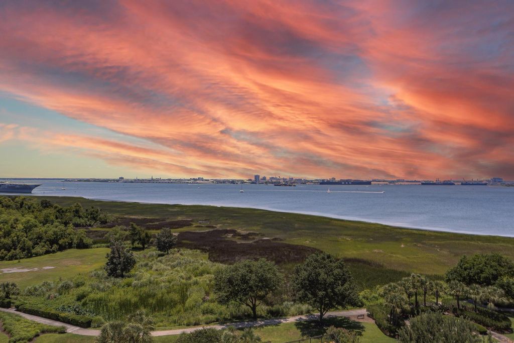 283 S Plaza Court 8, Mount Pleasant, SC 29464