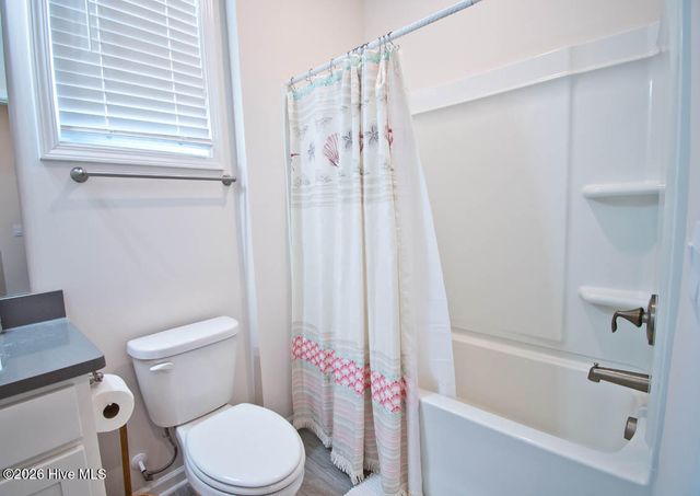 1001 Alizarin Lane, New Bern, NC 28562