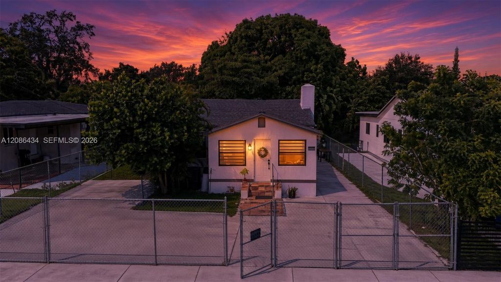 3036 NW 13th Avenue, Miami, FL 33142