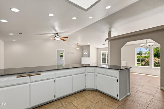 182 Justin Court, Central Point, OR 97502