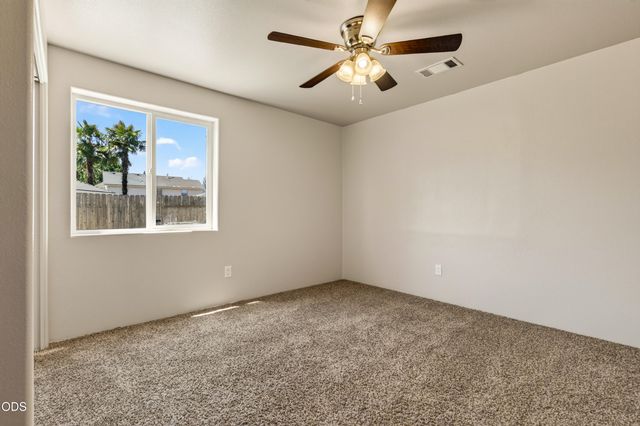 182 Justin Court, Central Point, OR 97502
