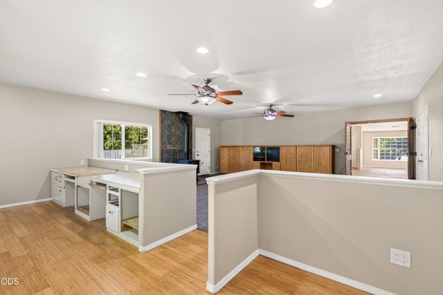 182 Justin Court, Central Point, OR 97502