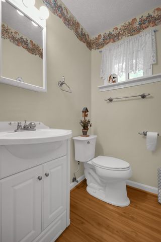9747 Shalemar Drive, Pickerington, OH 43147