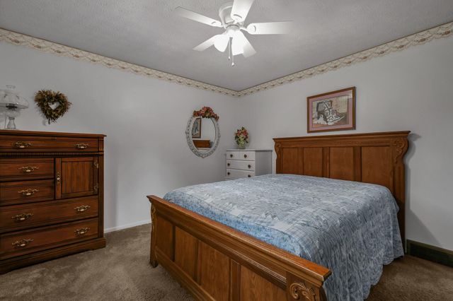 9747 Shalemar Drive, Pickerington, OH 43147