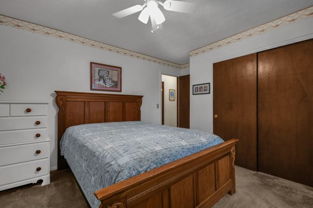 9747 Shalemar Drive, Pickerington, OH 43147