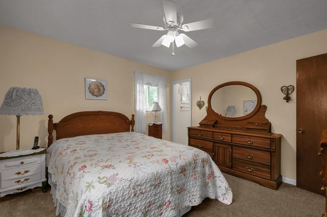 9747 Shalemar Drive, Pickerington, OH 43147