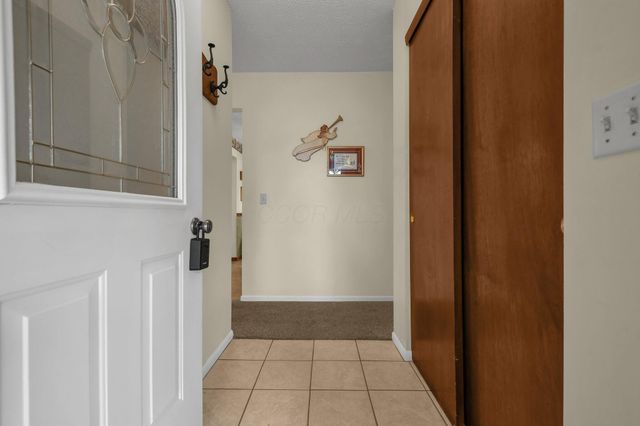 9747 Shalemar Drive, Pickerington, OH 43147