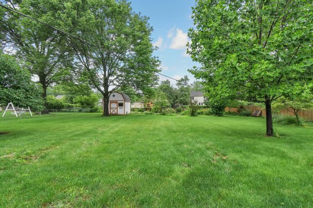 9747 Shalemar Drive, Pickerington, OH 43147