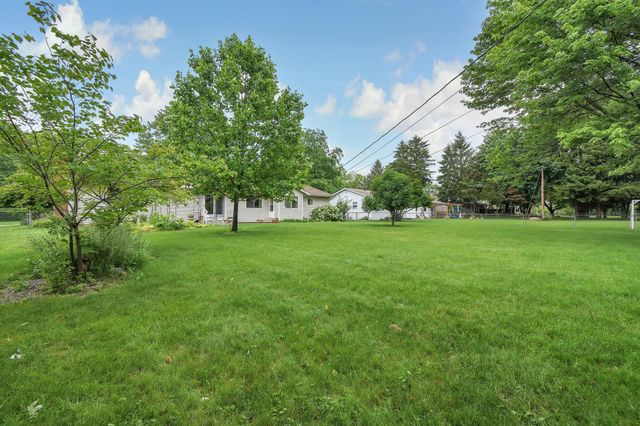 9747 Shalemar Drive, Pickerington, OH 43147