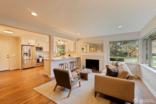 111 NW 140th Street, Seattle, WA 98177