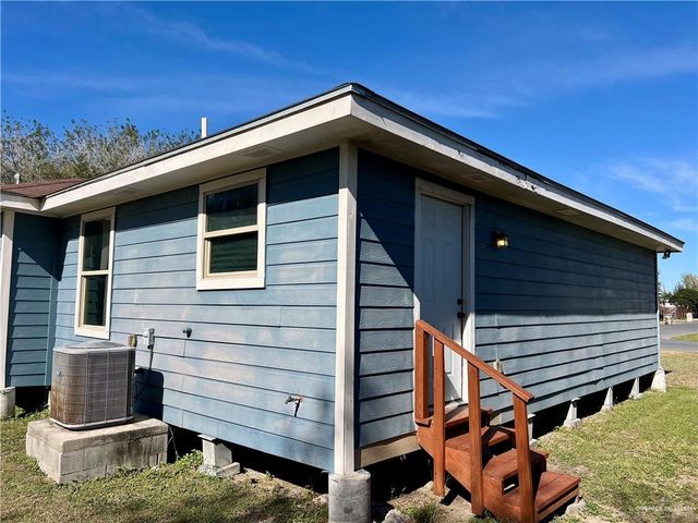 15898 Washington Palm Drive, Harlingen, TX 78552