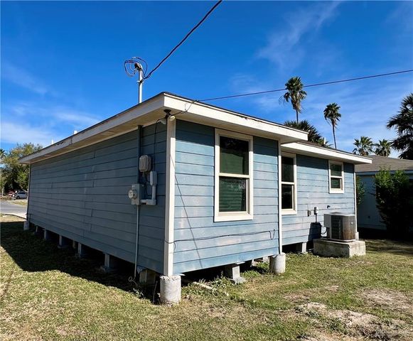 15898 Washington Palm Drive, Harlingen, TX 78552