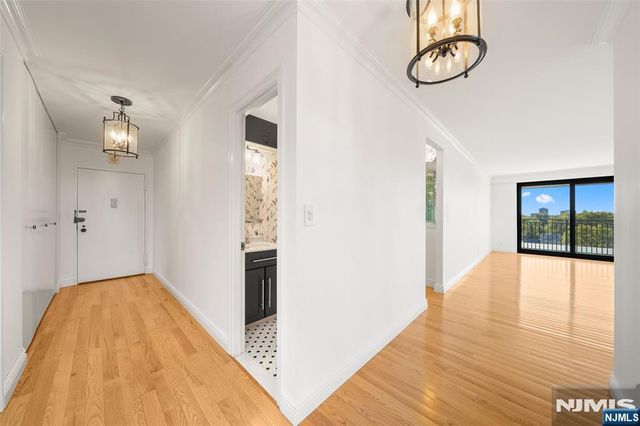 7855 Boulevard East 7L, North Bergen, NJ 07047