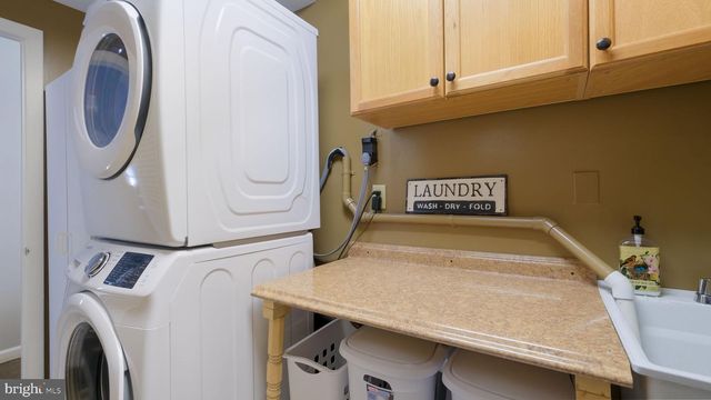 1831 BUNKERHILL RD, Southampton, PA 18966