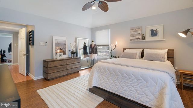 1831 BUNKERHILL RD, Southampton, PA 18966