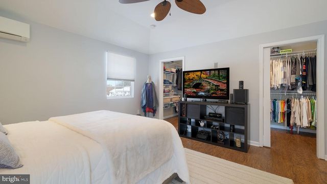 1831 BUNKERHILL RD, Southampton, PA 18966