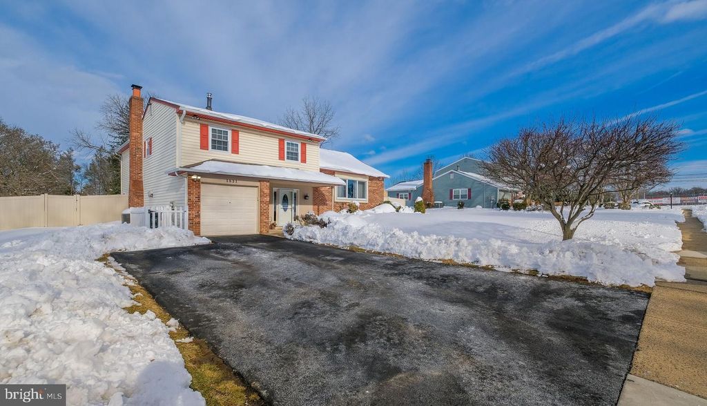 1831 BUNKERHILL RD, Southampton, PA 18966