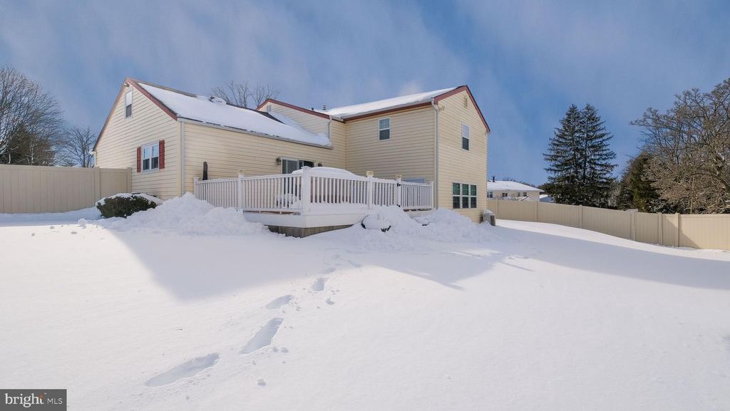 Image 38 of property listing at 1831 BUNKERHILL RD, Southampton, PA 18966