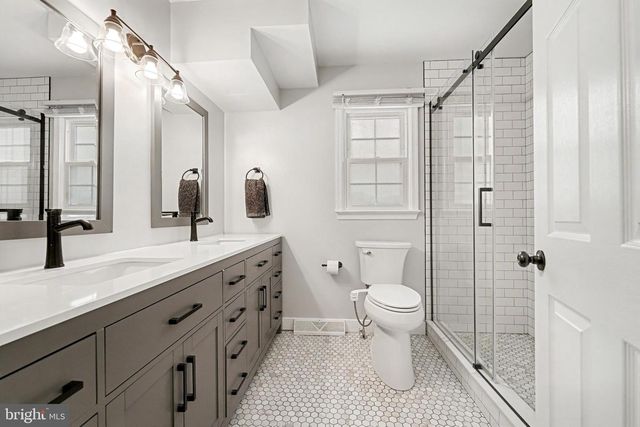 1114 JOHN PAUL JONES DR, Stafford, VA 22554