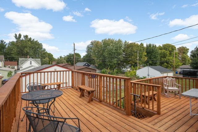 809 Minnehaha Avenue W, Saint Paul, MN 55104