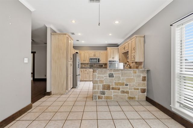 13348 FM 2710, Lindale, TX 75771