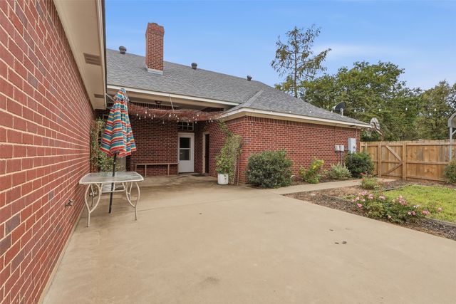 13348 FM 2710, Lindale, TX 75771