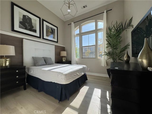 137 Smallwheel, Irvine, CA 92618