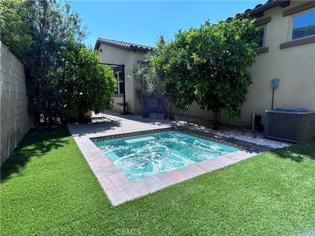 137 Smallwheel, Irvine, CA 92618