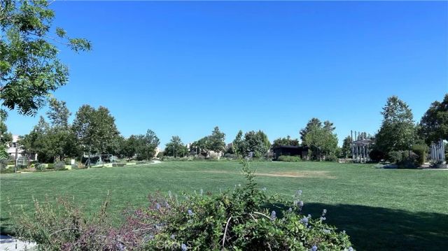 137 Smallwheel, Irvine, CA 92618