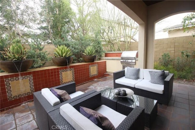 137 Smallwheel, Irvine, CA 92618