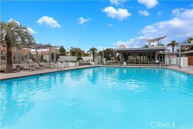 137 Smallwheel, Irvine, CA 92618